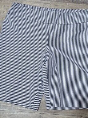 Crown And Ivy Bermuda Shorts Navy and White Stripe